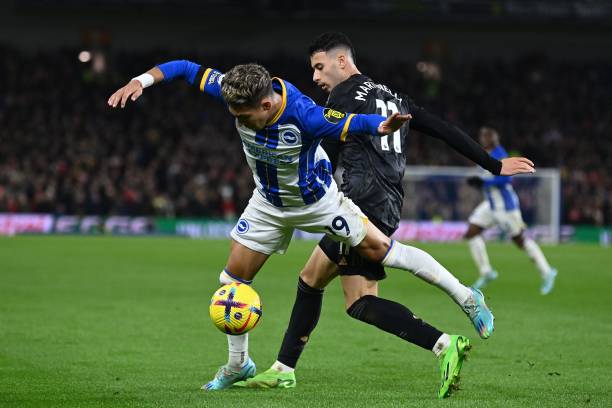 士对此案的 士对此案的