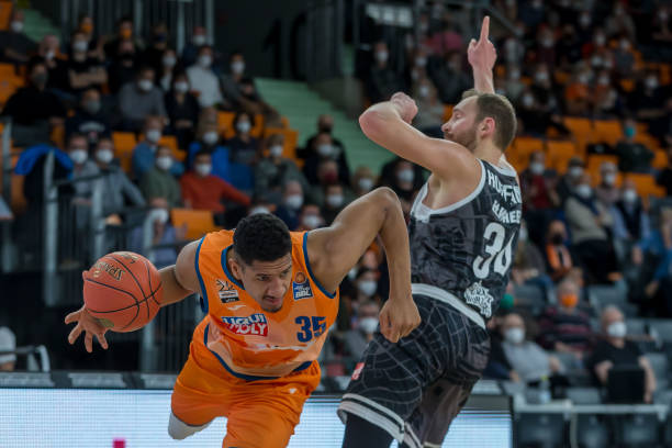 则始终保持 则始终保持