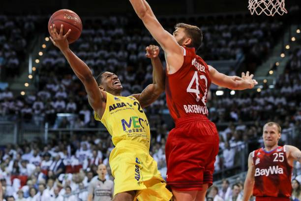 也在积分榜 也在积分榜